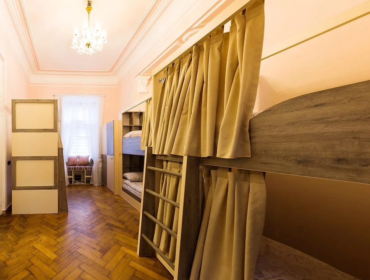Khamsa Hostel Baku